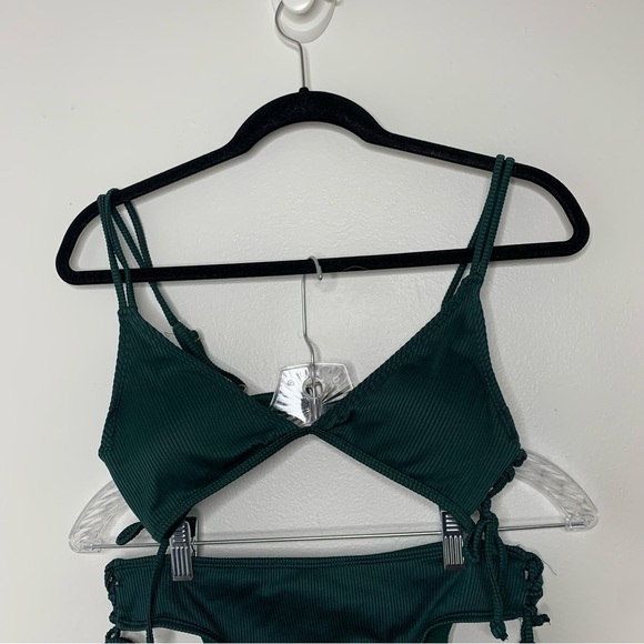 Kenzie dark green lace up side adjustable bikini - Picture 3 of 7